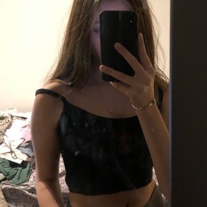 black tank top